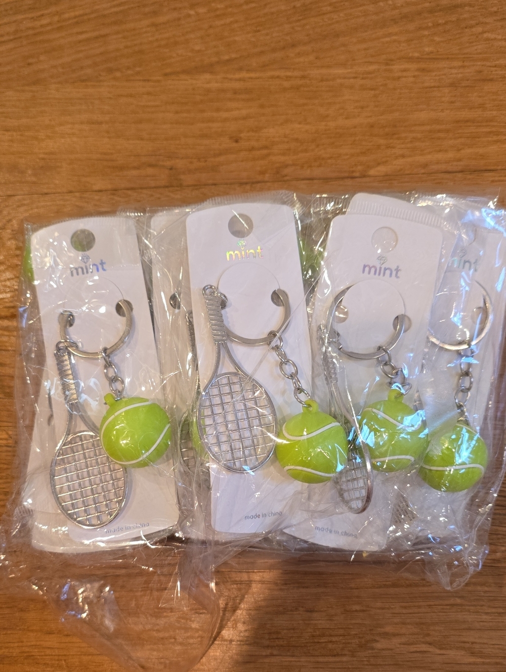 BULK Tennis Racket & Ball Keychains - Picture 2 of 3